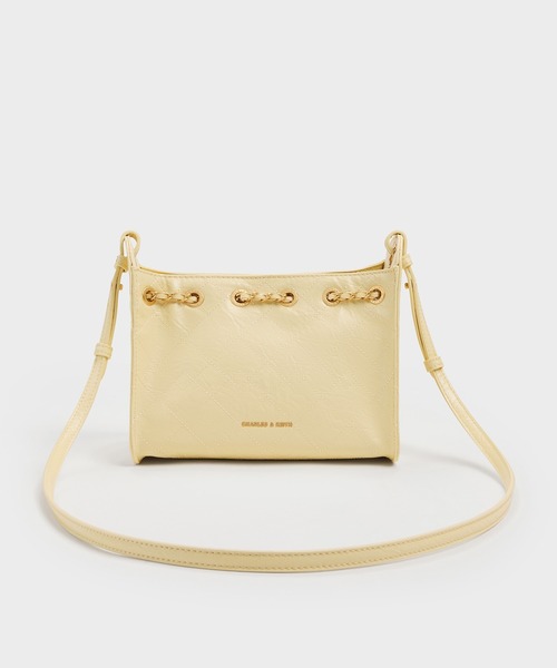 CHARLES & KEITH Duoドゥオキルトドローストリングバケットバッグ Duo ドゥオ キルトドローストリング バケットバッグ（ショルダーバッグ