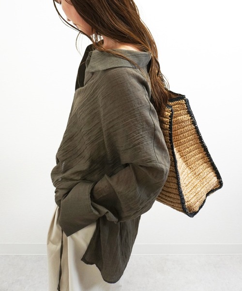 gossara(ゴサラ)の「ドロストスキッパーブラウス(シャツ/ブラウス・レディース・ライトグレー/チャコール/ブラウン・FREE)」の16枚目の写真