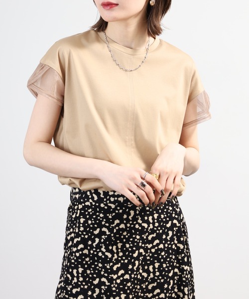 Anna Nicola(アンナニコラ)の「Anna Nicola 袖シアー切り替えカットソー 日本製 半袖(Tシャツ/カットソー・レディース・ブラック/キャメル/ベージュ・38)」の3枚目の写真