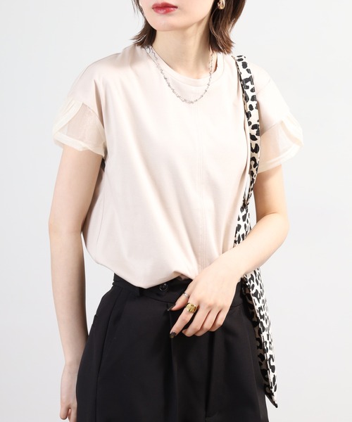 Anna Nicola(アンナニコラ)の「Anna Nicola 袖シアー切り替えカットソー 日本製 半袖(Tシャツ/カットソー・レディース・ブラック/キャメル/ベージュ・38)」の5枚目の写真