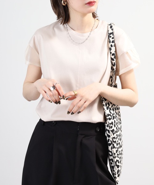 Anna Nicola(アンナニコラ)の「Anna Nicola 袖シアー切り替えカットソー 日本製 半袖(Tシャツ/カットソー・レディース・ブラック/キャメル/ベージュ・38)」の6枚目の写真