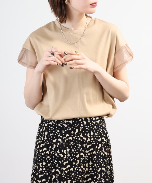 Anna Nicola(アンナニコラ)の「Anna Nicola 袖シアー切り替えカットソー 日本製 半袖(Tシャツ/カットソー・レディース・ブラック/キャメル/ベージュ・38)」の11枚目の写真