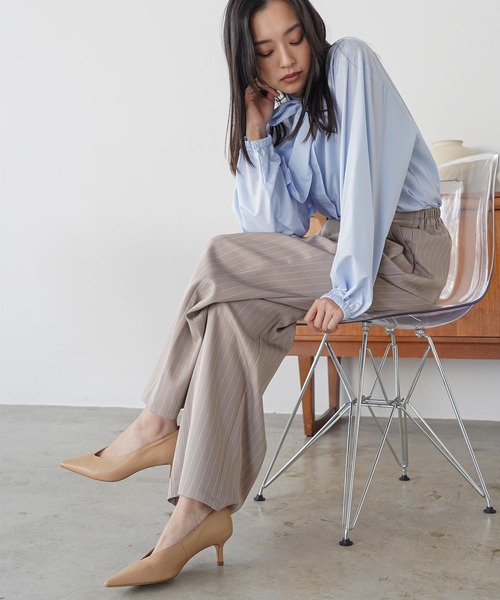 mili an deni(ミリアンデニ)の「TPUピンストライプストレートパンツ(スラックス・レディース・チャコールグレー/ライトグレー/アッシュグレー・M)」の15枚目の写真