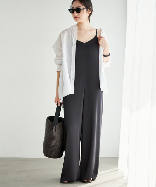 plage(プラージュ)の「dull satin パンツドレス(つなぎ/オールインワン・レディース・チョコ/ネイビー・38/36)」の2枚目の写真