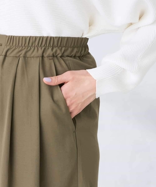 a.v.v(アーヴェヴェ)の「2タックパンツ(その他パンツ・レディース・カーキ/アイボリー・36/38)」の20枚目の写真