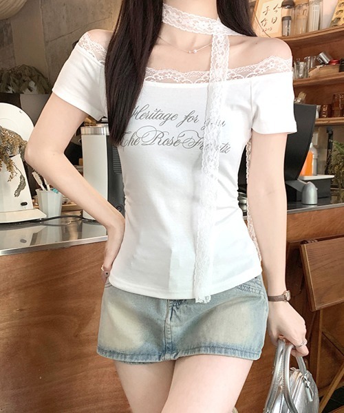 REMUR（レミュール）の「2点セット オフショルレースロゴトップス レースチョーカー付き（Tシャツ/カットソー・レディース・アイボリー/グレー・FREE）」の7枚目の写真