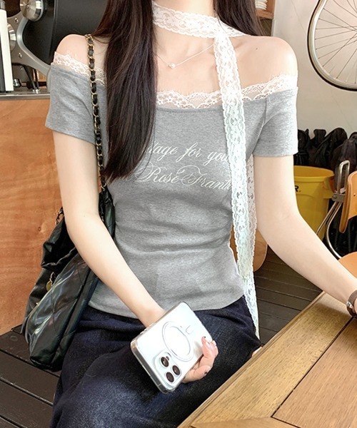 REMUR（レミュール）の「2点セット オフショルレースロゴトップス レースチョーカー付き（Tシャツ/カットソー・レディース・アイボリー/グレー・FREE）」の18枚目の写真
