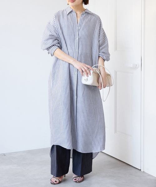 IENA(イエナ)の「ラミーリヨセルシャツワンピース(シャツワンピース・レディース・ホワイト/カーキ/スカイブルー・36/38)」の22枚目の写真