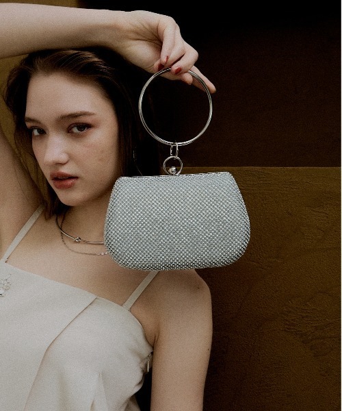 LE'RURE(リルアー)の「Ring handle kirakira bag(ハンドバッグ・レディース・ブラック/シルバー・FREE)」の2枚目の写真