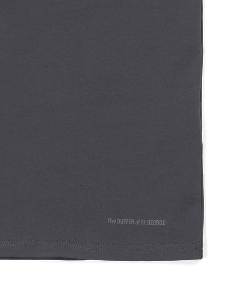 The DUFFER of ST.GEORGE(ザダファーオブセントジョージ)の「SILICON BIO KEY NECK S/SL TEE:シリコンバイオ加工 シルキータッチ キーネックTシャツ(Tシャツ/カットソー・メンズ・チャコールグレー/ブラック/ホワイト・X-LARGE/SMALL/LARGE/MEDIUM)」の18枚目の写真