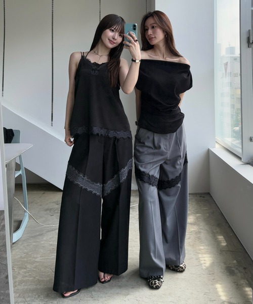 SENEE(セニー)の「satin lace cami tops(サテンレースキャミトップス)(キャミソール・レディース・ブラック/アイボリー・FREE)」の11枚目の写真