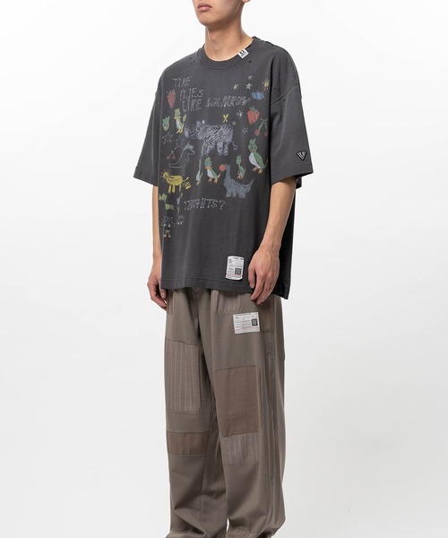 Maison MIHARA YASUHIRO(メゾンミハラヤスヒロ)の「【MIHARAYASUHIRO/ミハラヤスヒロ】Kids Doodle Printed T-shirt / KIDS DOODLE TEE(Tシャツ/カットソー・メンズ・ホワイト/ブラック/グレー・44/48/46)」の9枚目の写真