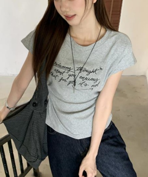 semplice（センプリチェ）の「Ｔシャツ【韓国ファッション】（Tシャツ/カットソー・レディース・グレー・XL/L/M/S）」の6枚目の写真