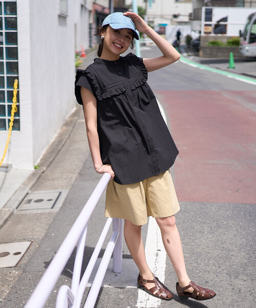 FREAK'S STORE(フリークスストア)の「スクエアスタンド フリルブラウス/フレンチスリーブブラウス(シャツ/ブラウス・レディース・ブラック/オフホワイト/チャコールグレー・フリ-)」の22枚目の写真