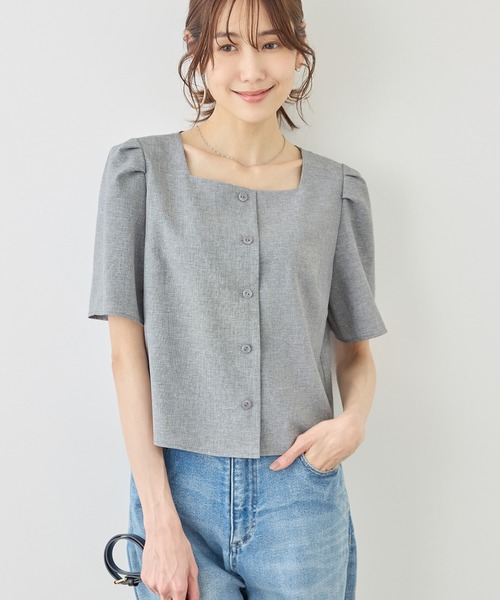 ROPE' PICNIC(ロペピクニック)の「リネンライクシリーズ ドライタッチスクエアネックブラウス/UVカット・接触冷感・防シワ(シャツ/ブラウス・レディース・ブラウン/グレー系その他/ネイビー・FREE)」の2枚目の写真