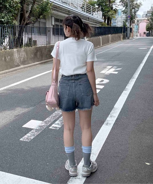 AS KNOW AS plus(アズノゥアズプラス)の「〇ラインストーンブランドロゴ ちびTシャツ(Tシャツ/カットソー・レディース・オフホワイト/ブラック・FREE)」の14枚目の写真