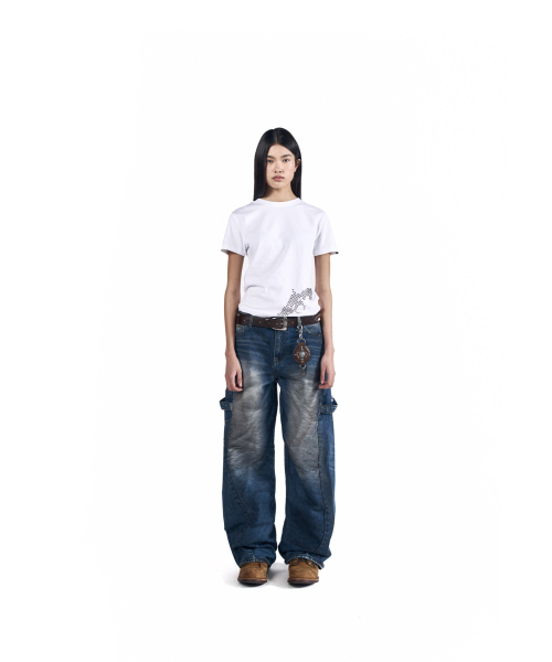AAKAM(アーカム)の「Hammer Studded Denim Pants (Blue)(デニムパンツ・レディース・その他・2/1)」の7枚目の写真