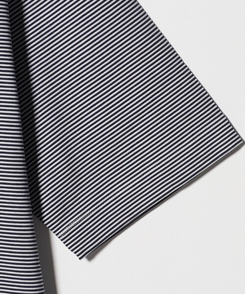 A DAY IN THE LIFE UNITED ARROWS(アデイインザライフユナイテッドアローズ)の「シルケット リップル リラックス カットソー<A DAY IN THE LIFE>(Tシャツ/カットソー・メンズ・その他1/ホワイト/ダークグレー・L/XL/M)」の6枚目の写真