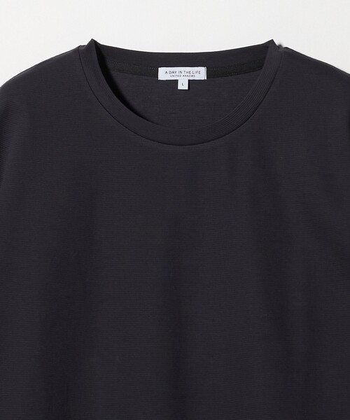 A DAY IN THE LIFE UNITED ARROWS(アデイインザライフユナイテッドアローズ)の「シルケット リップル リラックス カットソー<A DAY IN THE LIFE>(Tシャツ/カットソー・メンズ・その他1/ホワイト/ダークグレー・L/XL/M)」の10枚目の写真