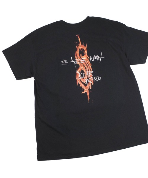INNOCENT(イノセント)の「【GMerch/ジーマーチ】Slipknot WE ARE NOT YOUR KIND FIRE T-SHIRTS 15092326(Tシャツ/カットソー・メンズ・ブラック・X-LARGE/LARGE/XX-LARGE)」の2枚目の写真