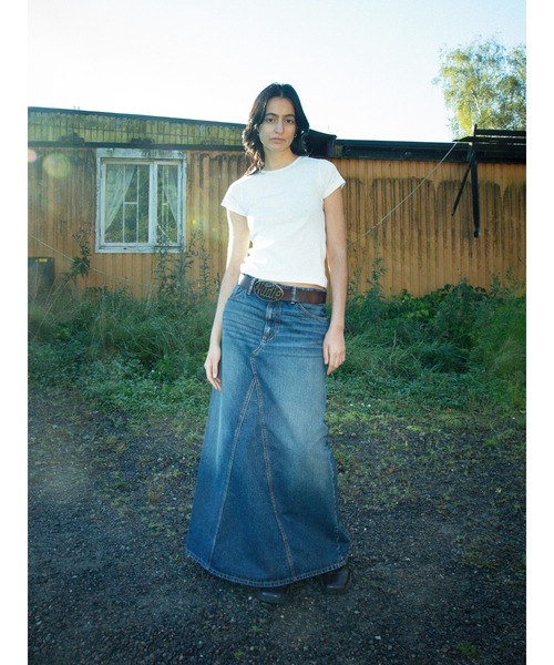 Nudie Jeans(ヌーディージーンズ)の「<Nudie Jeans>ヌーディージーンズ Tanja Skirt 140937 / マキシスカート / Painter Denim Mid blue /(デニムスカート・レディース・ダークインディゴブルー・XS/S)」の4枚目の写真