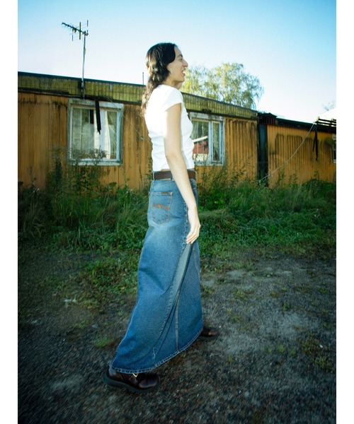 Nudie Jeans(ヌーディージーンズ)の「<Nudie Jeans>ヌーディージーンズ Tanja Skirt 140937 / マキシスカート / Painter Denim Mid blue /(デニムスカート・レディース・ダークインディゴブルー・XS/S)」の3枚目の写真