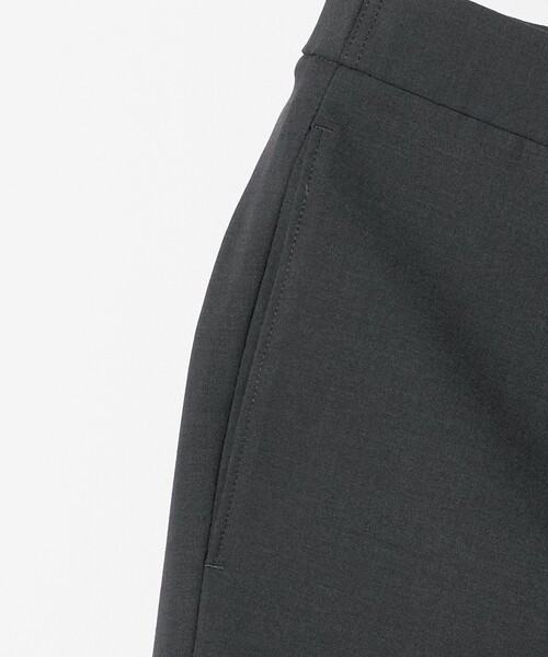 BEAUTY&YOUTH UNITED ARROWS（ビューティーアンドユースユナイテッドアローズ）の「クール トロ イージー スラックス NO.5 接触冷感 ストレッチ（スラックス・メンズ・ダークグレー/ブラック/ナチュラル・L/M/S/XL）」の17枚目の写真