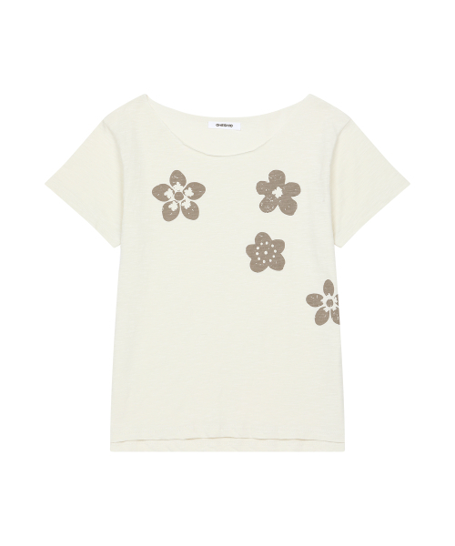 OHESHIO（オヘシオ）の「VINTAGE FLOWER SCOOP NECK T-SHIRT, BEIGE（Tシャツ/カットソー・レディース・その他・FREE）」の2枚目の写真