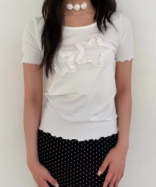 hugi(ハギ)の「STAR MOTIF SLEEVE TOPS / スターモチーフスリーブトップス(Tシャツ/カットソー・レディース・グレー/ホワイト・FREE)」の1枚目の写真