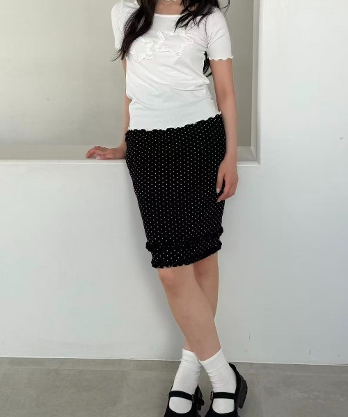 hugi(ハギ)の「STAR MOTIF SLEEVE TOPS / スターモチーフスリーブトップス(Tシャツ/カットソー・レディース・グレー/ホワイト・FREE)」の6枚目の写真