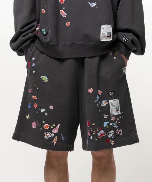Maison MIHARA YASUHIRO（メゾンミハラヤスヒロ）の「Kids Sticker Printed Sweat Shorts（その他パンツ・メンズ・ブラック・44）」の5枚目の写真