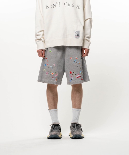 Maison MIHARA YASUHIRO（メゾンミハラヤスヒロ）の「Kids Sticker Printed Sweat Shorts（その他パンツ・メンズ・ブラック・44）」の7枚目の写真