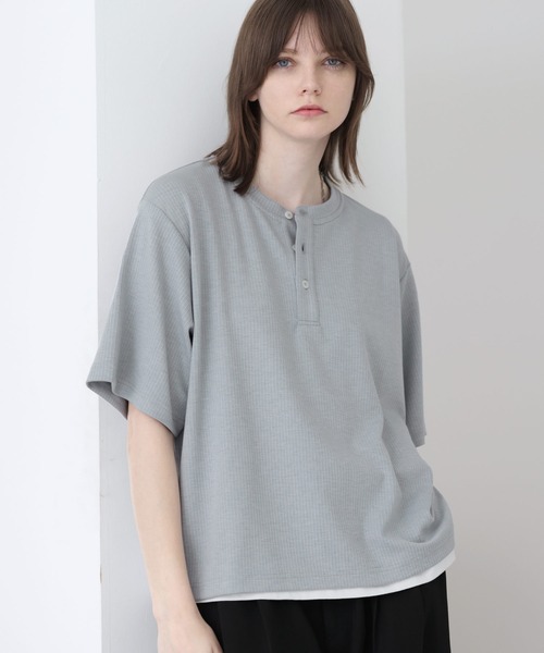 SOCCE(ソーシー)の「ドレープリブヘンリーネックハーフスリーブカットソー(Tシャツ/カットソー・メンズ・ブラック/ライトグレー/ネイビー・L/M/S/XL)」の8枚目の写真