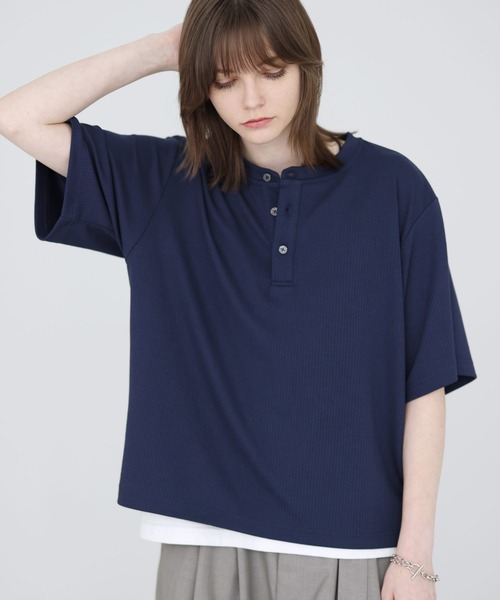 SOCCE(ソーシー)の「ドレープリブヘンリーネックハーフスリーブカットソー(Tシャツ/カットソー・メンズ・ブラック/ライトグレー/ネイビー・L/M/S/XL)」の17枚目の写真