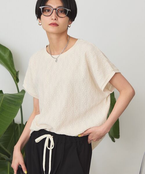 AMERICAN HOLIC（アメリカンホリック）の「フレンチスリーブ総レースプルオーバー（Tシャツ/カットソー・レディース・ブラック/ネイビー/ライトベージュ/レッド/オフホワイト・FREE）」の6枚目の写真