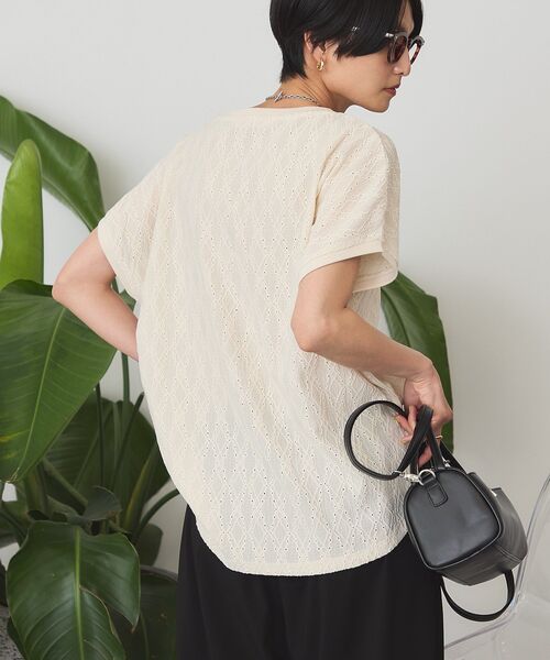 AMERICAN HOLIC（アメリカンホリック）の「フレンチスリーブ総レースプルオーバー（Tシャツ/カットソー・レディース・ブラック/ネイビー/ライトベージュ/レッド/オフホワイト・FREE）」の9枚目の写真
