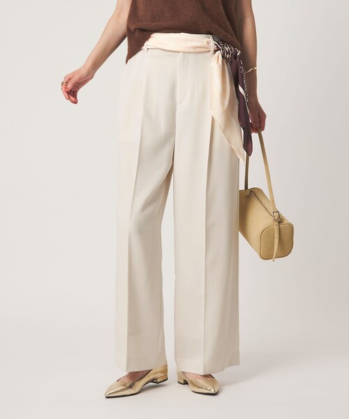 green label relaxing（グリーンレーベルリラクシング）の「［size SHORT/TALLあり］Daily Chic 2タック ワイド パンツ（スラックス・レディース・オフホワイト/ベージュ/ダークブラウン・SHORT/36/38/40/TALL）」の5枚目の写真