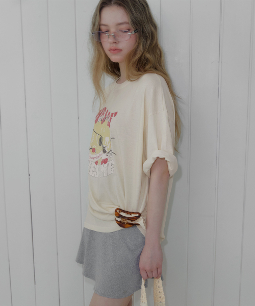 TWEE(トゥウィー)の「アッサムピグメントプリンティングオーバーサイズ半袖Tシャツ(Tシャツ/カットソー・レディース・レッド/チャコールグレー/Cream・FREE)」の7枚目の写真