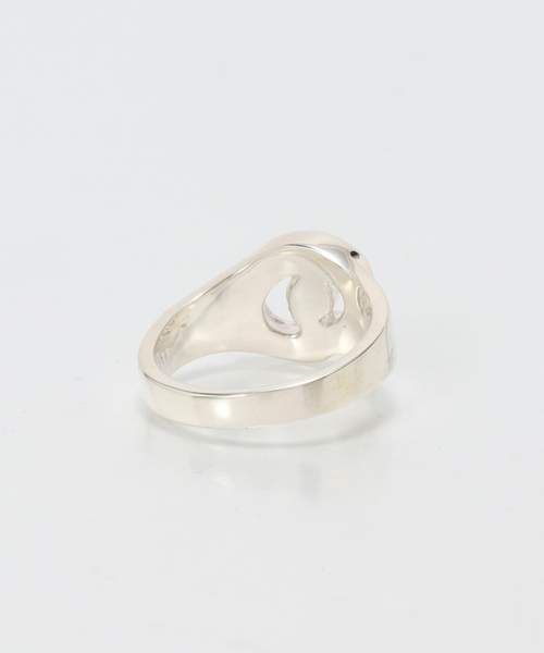 DAIRIKU(ダイリク)の「DAIRIKU / ダイリク "D" Silver Ring(リング・メンズ・シルバー・16/18)」の6枚目の写真