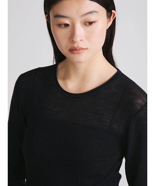 MIESROHE(ミースロエ)の「ウール100 シアーRIBラウンドネックニット(ニット/セーター・レディース・ワインレッド/グリーン/オフホワイト/ダークネイビー・F)」の16枚目の写真