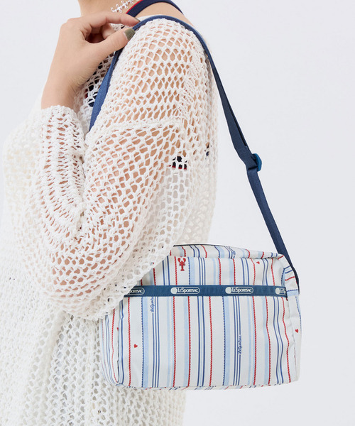 LeSportsac(レスポートサック)の「DANIELLA CROSSBODY ジョイフルボヤージュ(ショルダーバッグ・レディース・ブルー・FREE)」の2枚目の写真