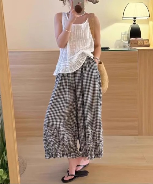 MAISON DE THERESE(メゾン ド テレーズ)の「レースフリル切り替え ハイウエストルーズバルーンパンツ 9 分丈(その他パンツ・レディース・Black/White・S/L/M)」の3枚目の写真