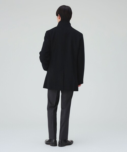 BEAMS HEART(ビームスハート)の「メリノウール スタンドカラー ショートコート(ステンカラーコート・メンズ・グレー/ブラック・SMALL/MEDIUM/LARGE/X-LARGE)」の8枚目の写真