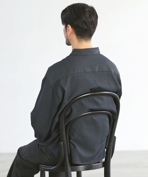SPU(スプ)の「【防シワ・ウール】Wool Blend Relaxed-Fit Regular Shirt(シャツ/ブラウス・メンズ・ネイビー/ブラウン/チャコール/ブラック/ホワイト・M/S/XL/L)」の15枚目の写真