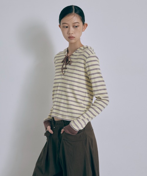 EN NEUME(エンノイム)の「Structured Pocket Flare Shorts(その他パンツ・レディース・キャメル/ブラック/ブラウン・0/1)」の14枚目の写真
