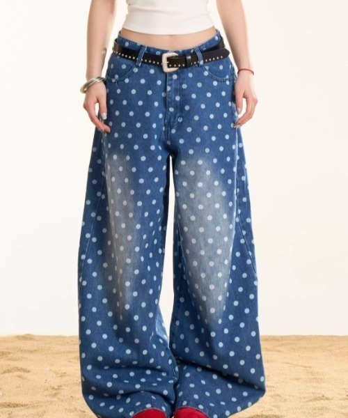 Vipoa(ヴィポア)の「Wide dot print denim(デニムパンツ・レディース・ブルー・MEDIUM/LARGE)」の7枚目の写真