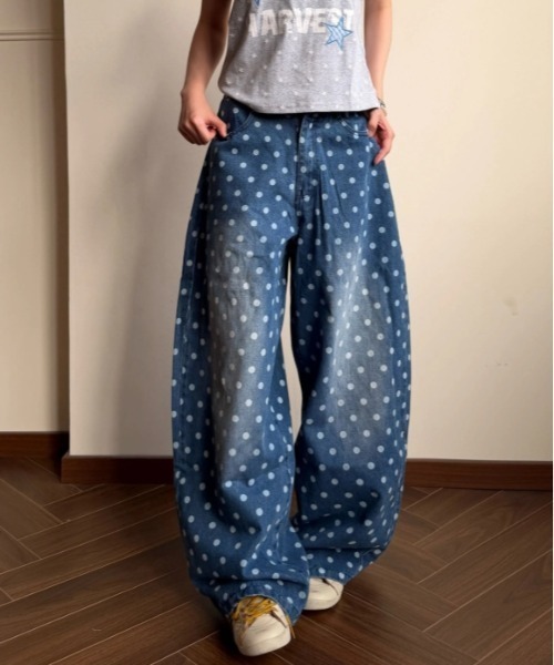 Vipoa(ヴィポア)の「Wide dot print denim(デニムパンツ・レディース・ブルー・MEDIUM/LARGE)」の11枚目の写真