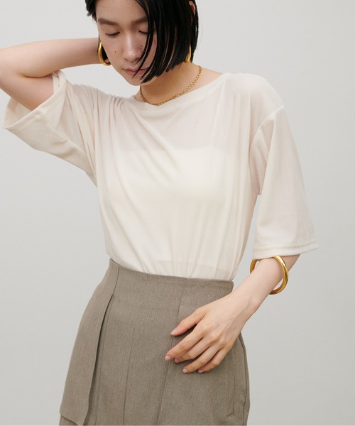 LARUTA(ラルータ)の「【LARUTA】半袖シアーとろもちベロアプルオーバー(Tシャツ/カットソー・レディース・ネイビー/ブラウン/ラベンダー/オフホワイト・FREE)」の7枚目の写真