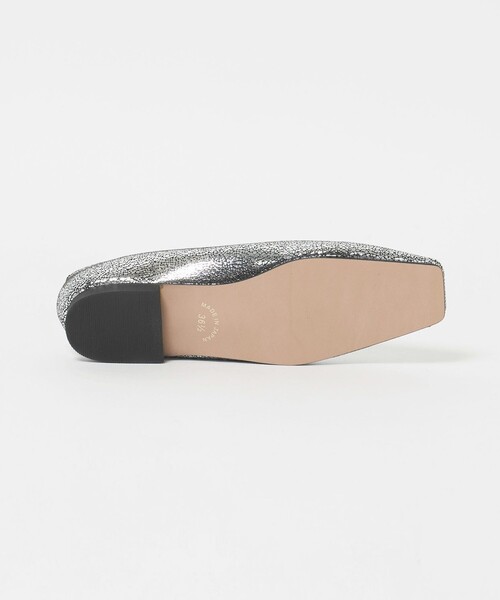 BEAUTY&YOUTH UNITED ARROWS(ビューティーアンドユースユナイテッドアローズ)の「Vカット メタリックカラー フラットシューズ(パンプス・レディース・シルバー・37h/36h/36/35h/37/38)」の12枚目の写真