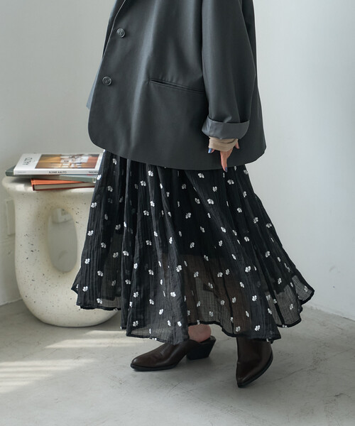 FREAK'S STORE(フリークスストア)の「花刺繍スカート(スカート・レディース・オフホワイト/ブラウン/ブラック・フリ-)」の13枚目の写真